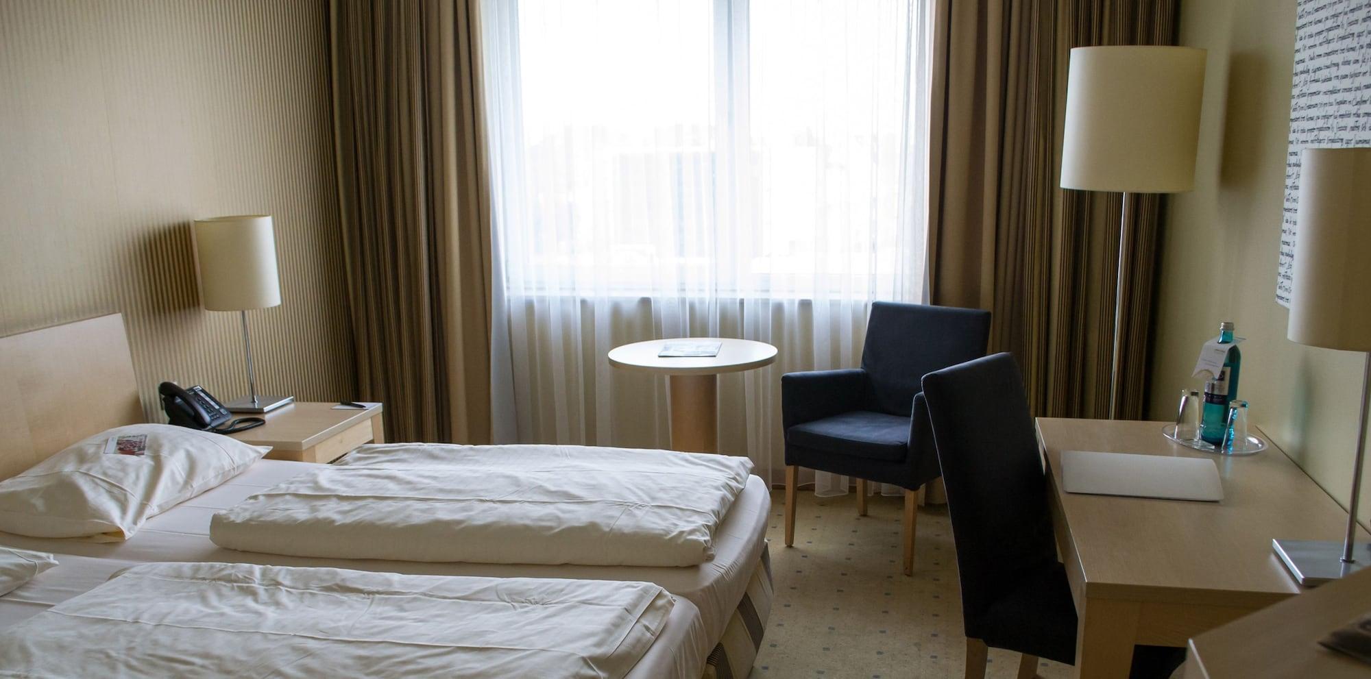 Relexa Hotel Ratingen City Экстерьер фото